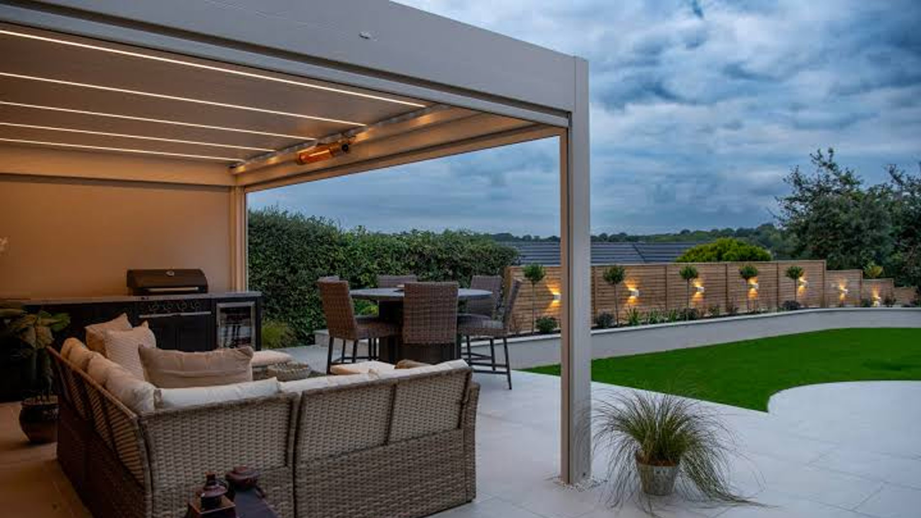 Luxury Villa Outdoor